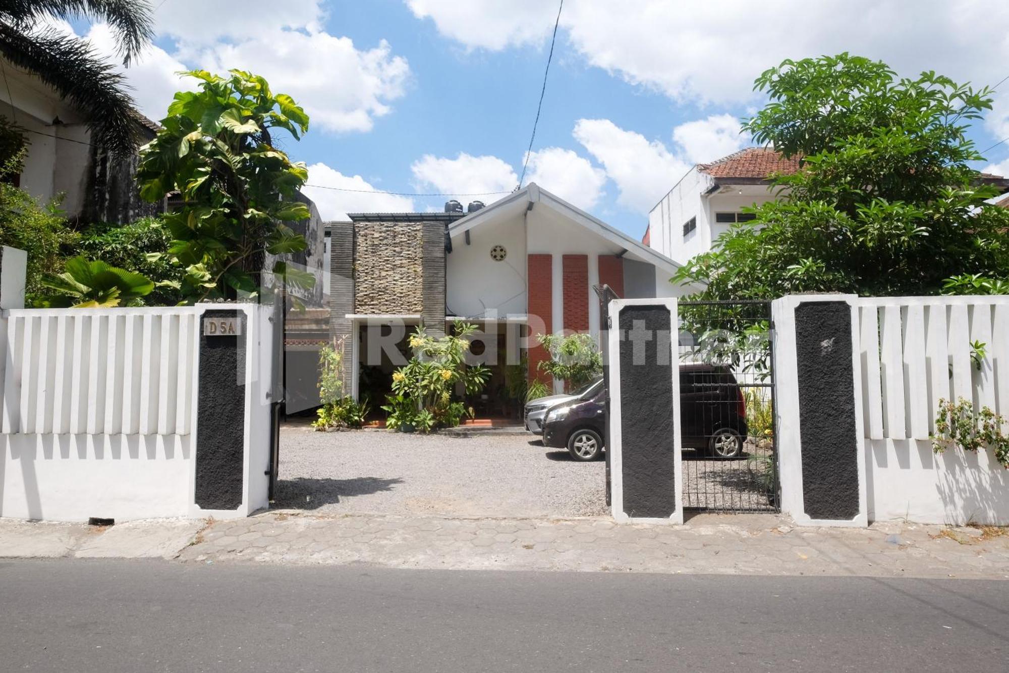 Hotel Ndliman House Near Ugm Jogja Mitra Reddoorz Kejayan Exterior foto
